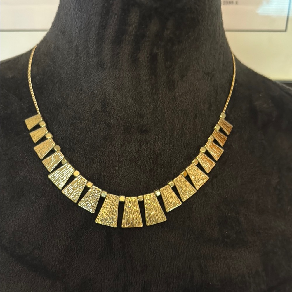 BaubleBar Gold Textured Collar Necklace